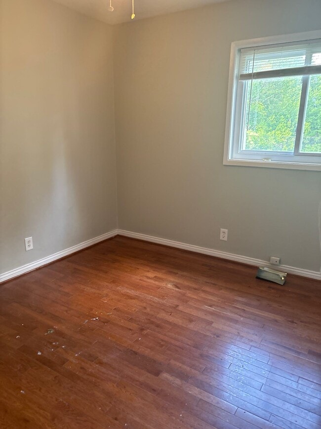 Photo - 4209 Narcissus Dr