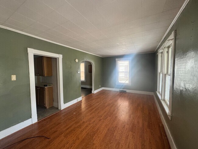 Photo - 149 W North St