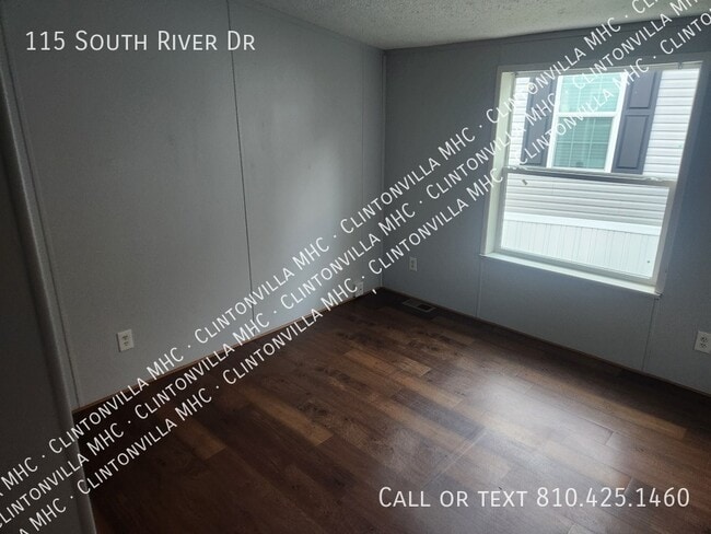 115 S River Dr