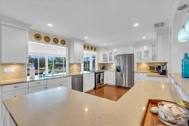 Photo - 2732 Valencia Dr