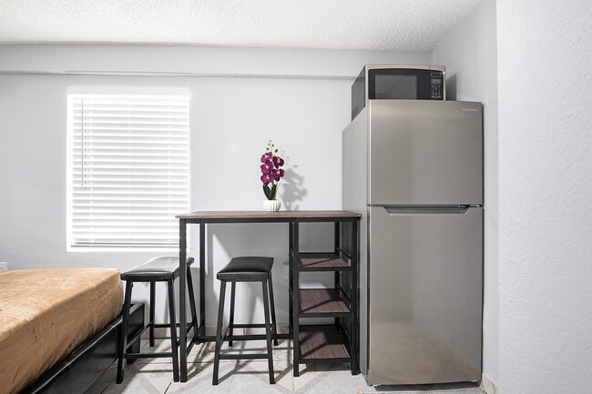 930FraserAvenue.0079