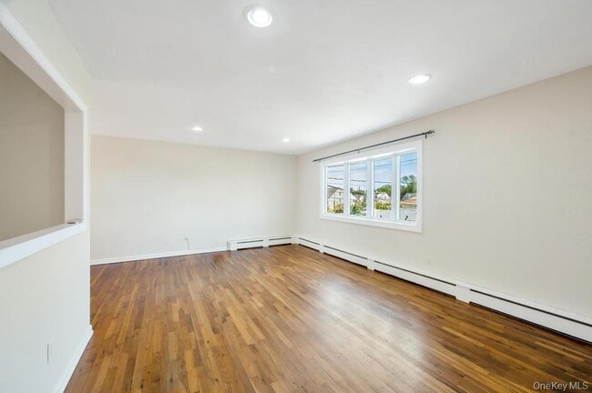 Photo - 5 Linden Ave
