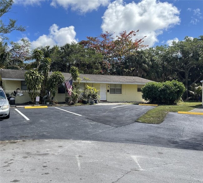 Photo - 1986 SW 28th Ln Apartamento Unidad 1