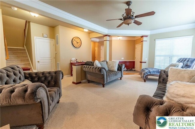 Photo - 1828 Majestic Dr