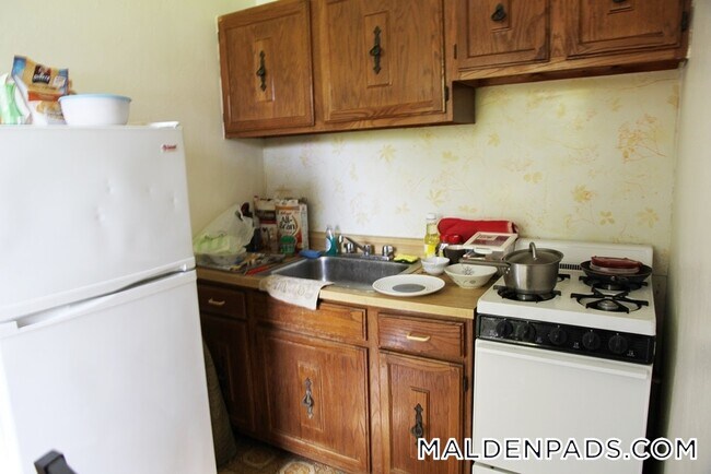 Photo - 349 Pleasant St Unidad A1-3