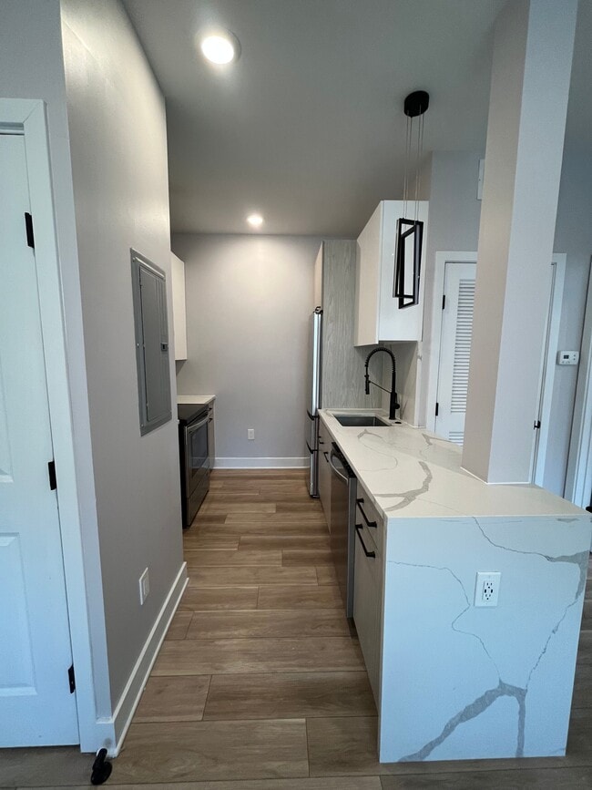 Photo - 801 N 40th St Unit 6