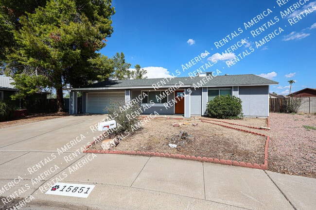 Building Photo - 15851 N 23rd St Rental