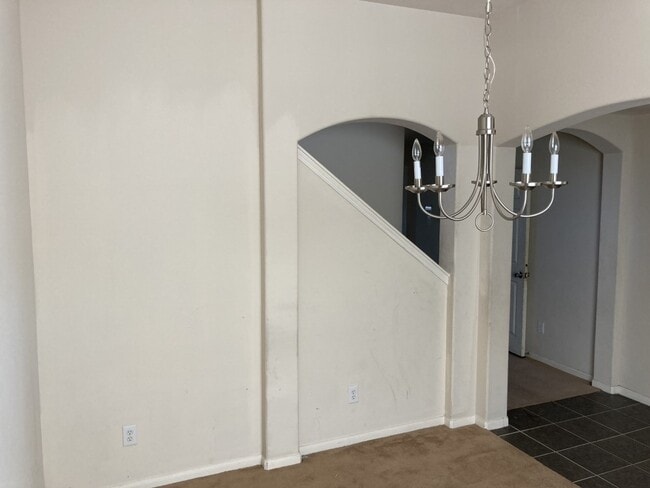 Photo - 702 Silver Reef Ln