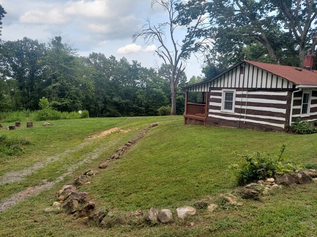 Photo - 4211 Yellow Mountain Rd