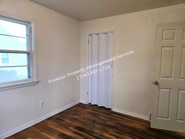 Photo - 826 W Pearl St