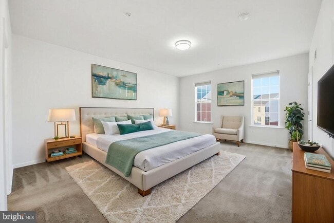 Photo - 43849 Kingston Station Terrace