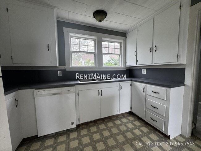 Photo - 23 Green St Unit 2-B