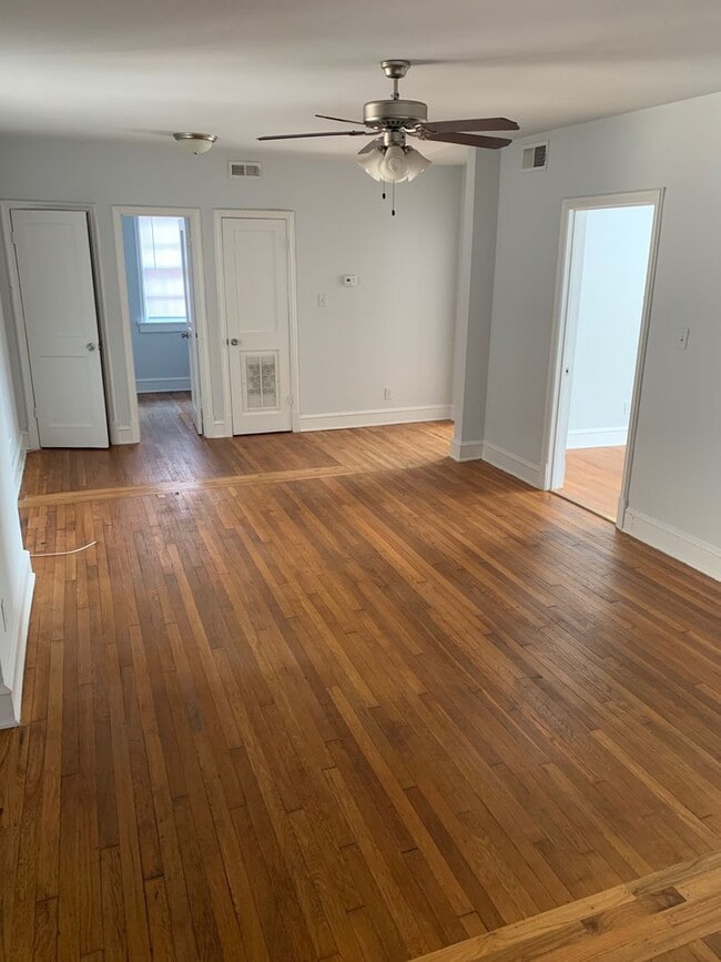 Photo - 1106 West Franklin St