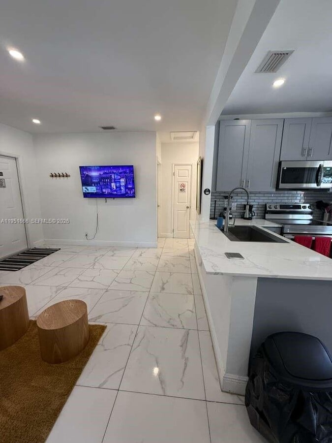 Photo - 133 SW 22nd Terrace