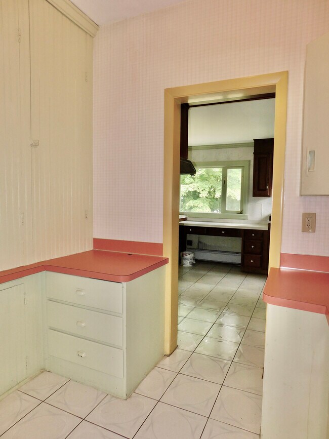 Photo - 61 Manchester St