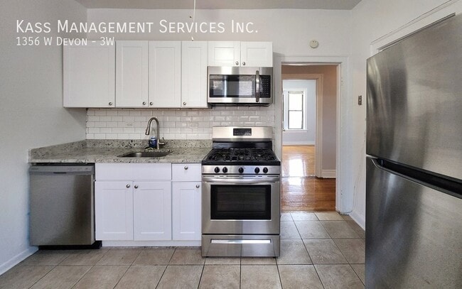 Photo - 1356 W Devon Ave Unit 3W