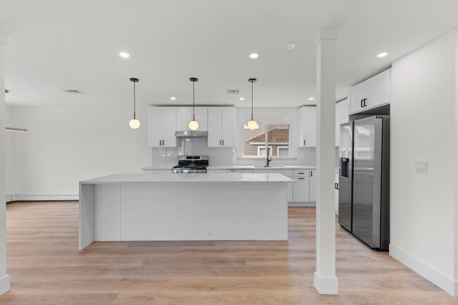 Photo - 302 E Harriet Ave Unidad # B