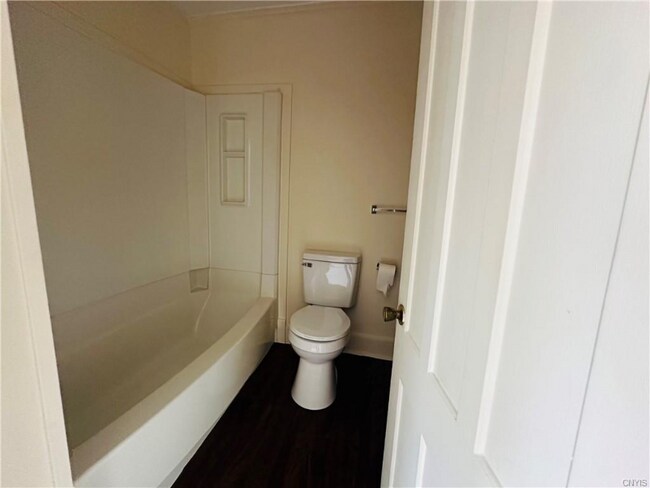 Photo - 64 E 5th St Unit upstairs apartment