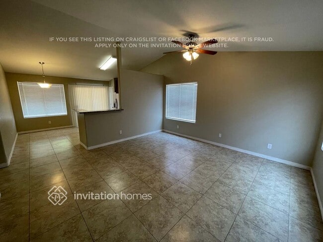 Photo - 730 N Exeter St