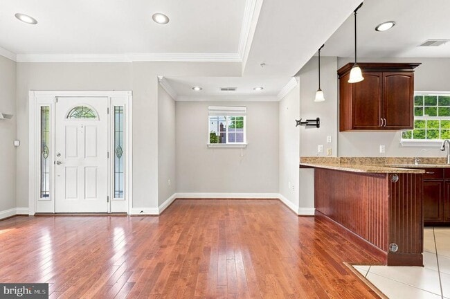 Photo - 10717 Bentley Ln