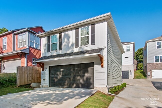 Photo - 530 Highland Ave Unit 1 - 1