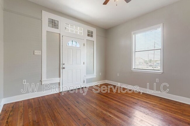 Photo - 1503 Desire St