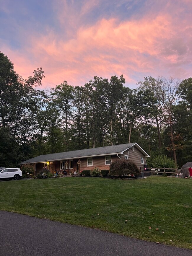 Photo - 2043 Quarry Rd Unit 2043 A