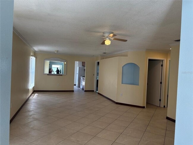 Photo - 3524 Chinaberry Ln