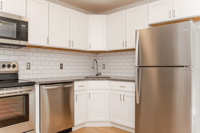 Photo - Hilltop Village - Fantastic, totally  upgraded 2 bedroom, 1.5 bath end unit TH!