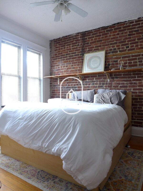Photo - 145 Sutherland Rd