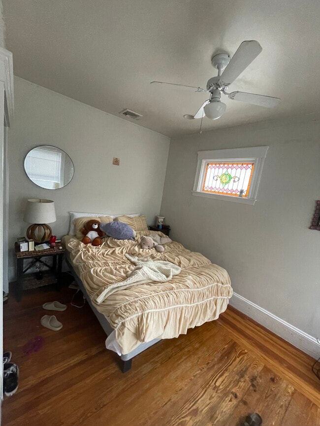 98 W Quincy St Unit 2