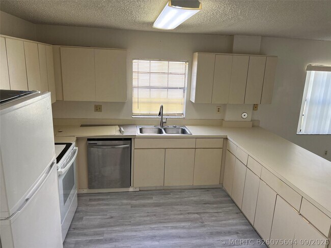Photo - 2941 NW 92nd Ave