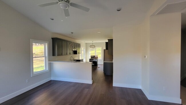 Photo - 117 Paislee Pk Ct