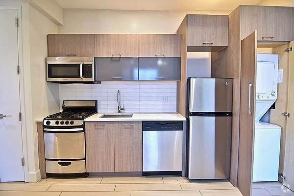 Building Photo - 1 bedroom in NEW YORK NY 10030 Unit 2D Rental