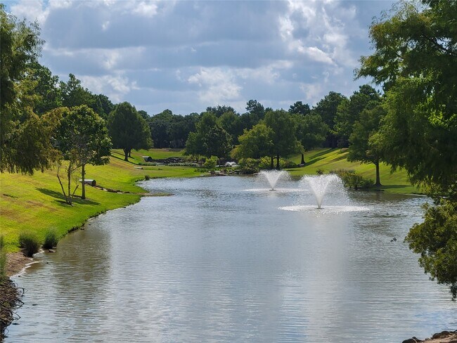 Photo - 15607 Tarpon Springs Ct