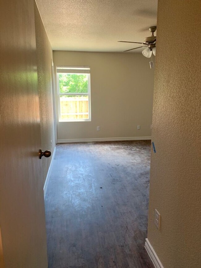 Photo - 1319 Calle de Bronce