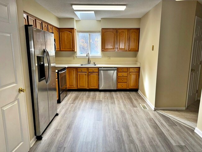 Photo - 34 Ivy Grove Ct Unit 34