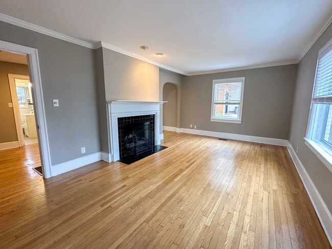 Photo - 705 Ideal Way