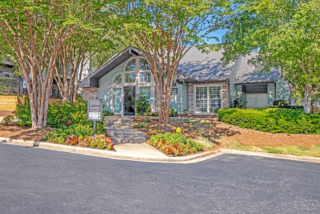 Photo - Icon on The Greenway Apartments