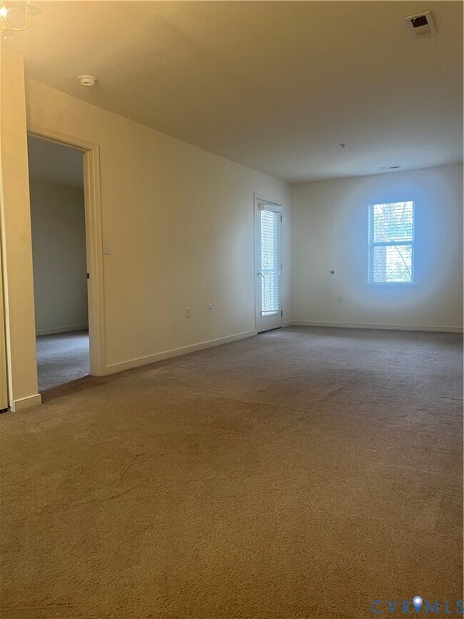 Photo - 3447 Prince George Dr