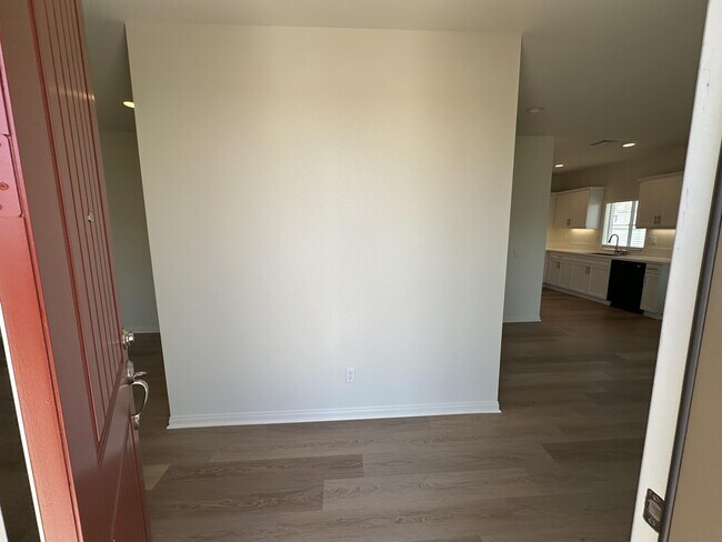 Photo - 2262 W Mill St