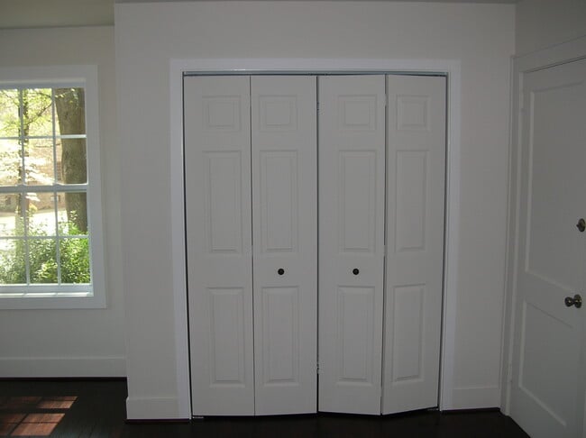 Photo - 1150 Standard Dr NE