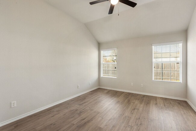 Photo - 3101 Lance Ln