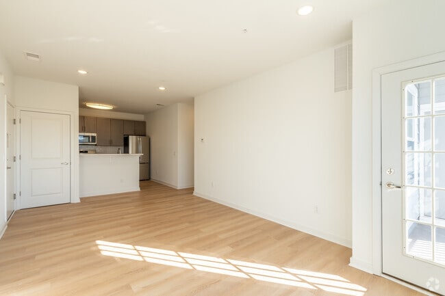 2BR, 2BA +Den - 1,140SF - Rivendell Meadows