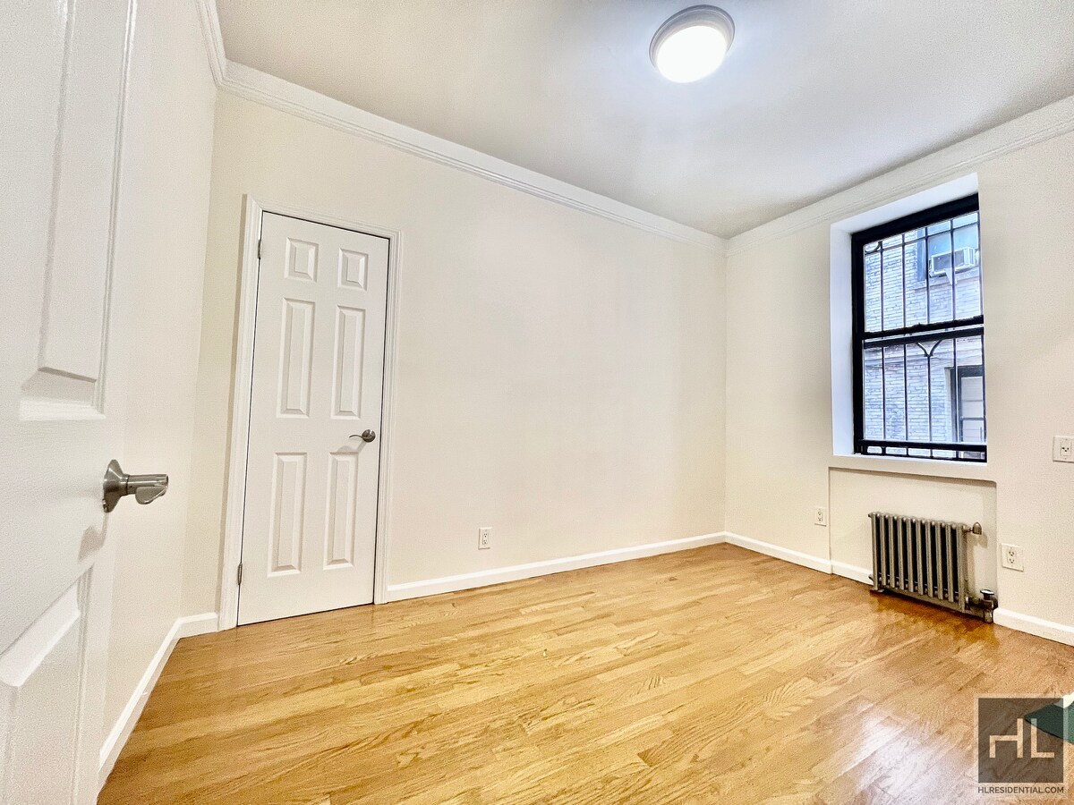 Photo - WEST 45 STREET Unit 3E