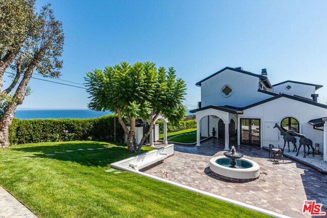 3453 Coast View Dr