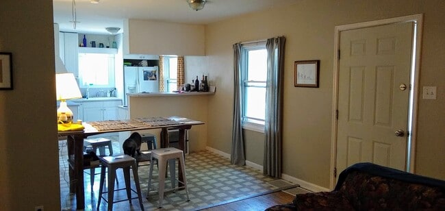 Photo - 1539 S 300 E