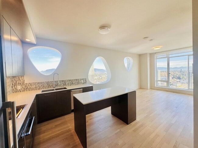 Photo - 13495 Central Ave