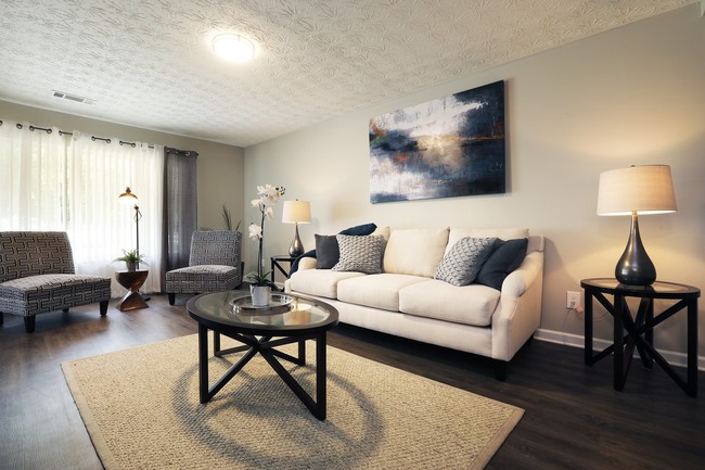 Photo - Woods at Peppertree