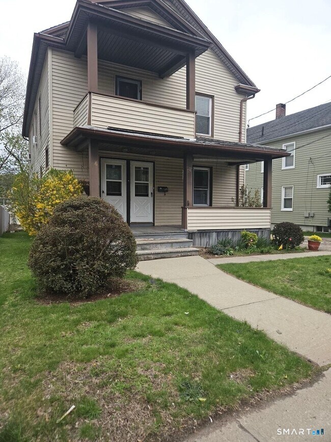 Photo - 74 Burlington Ave